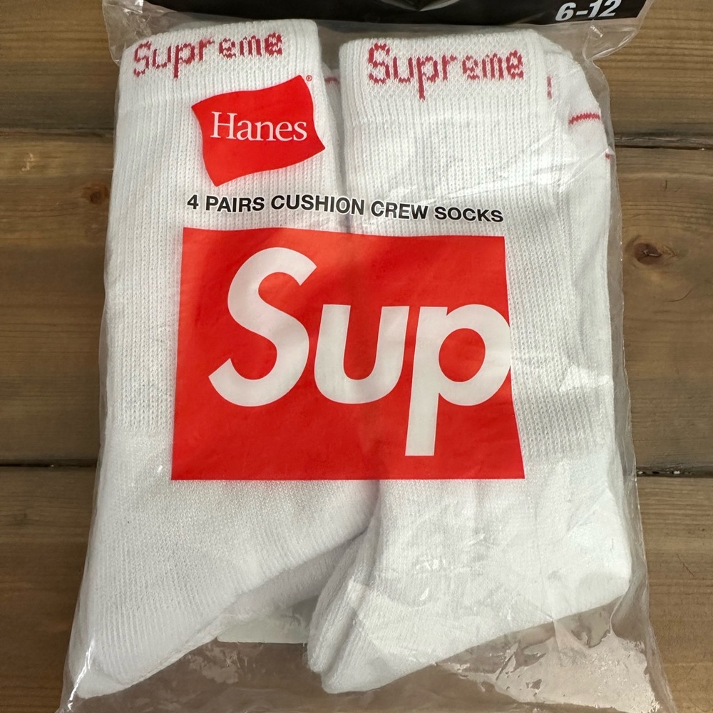 Hanes White Casual Crew Socks
